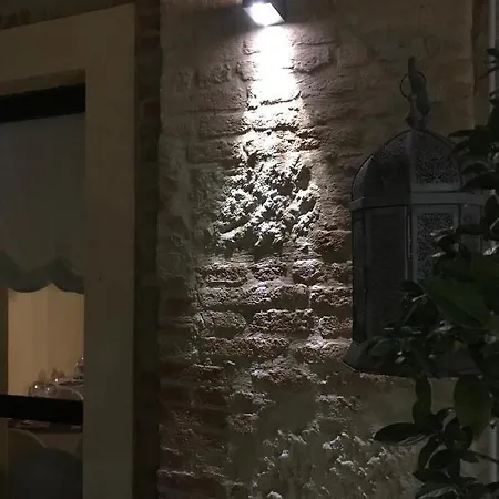 罗坎达伊尔中庭旅馆
