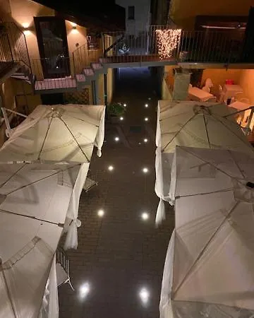 Pensión Il Cortile 4*