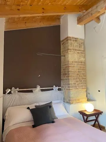 Гостевой дом Il Cortile Vignale Monferrato