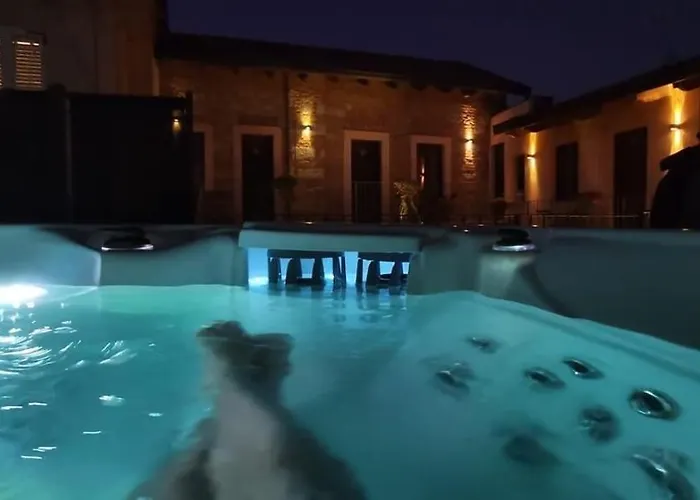 Il Cortile Гостевой дом 4*